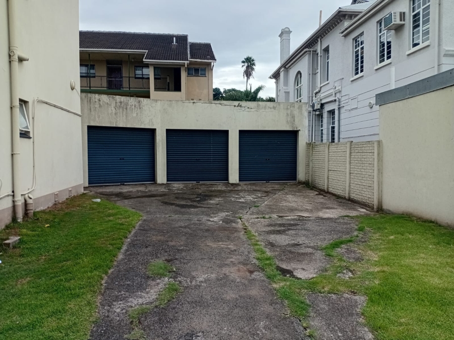 To Let 2 Bedroom Property for Rent in Southernwood Eastern Cape